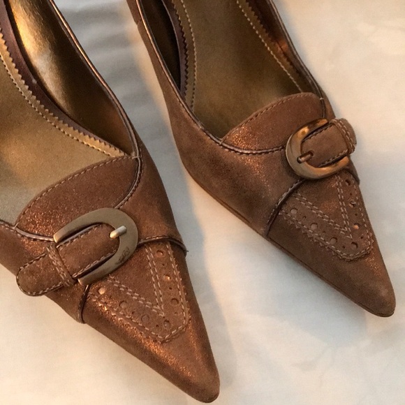 Anne Klein Bronze Suede Pumps - Picture 4 of 8